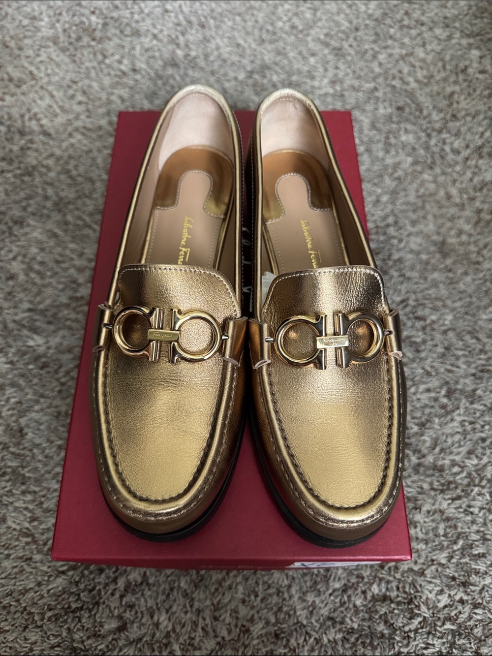 Salvatore Ferragamo ROLO Metallic Gold Gancini Loafers 6C